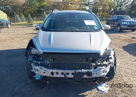 2018 Ford Escape Se z USA, uszkodzony, nr VIN 1FMCU9GD9JUC43682